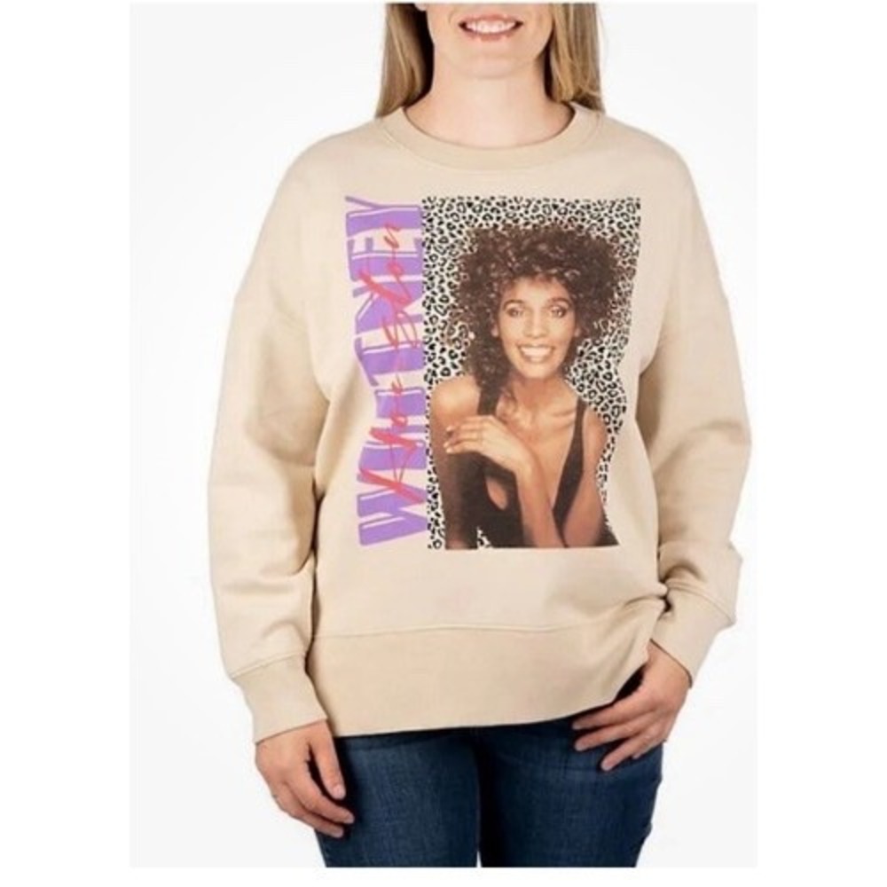 Whitney Houston Graphic Sweatshirt Tan Leopard Print Oversized Fleece Pullover M